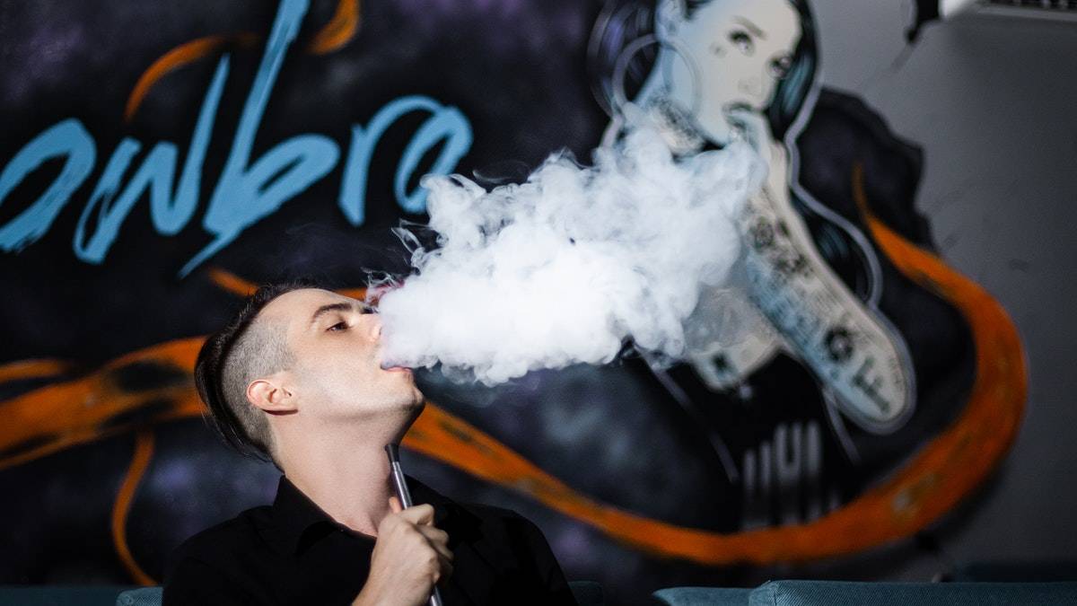 How to Install a Vape Switcher Mod
